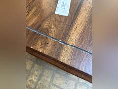 End table, 20 inches tall by 24 in.²