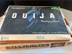 9 Board Games. Not sure they are complete sets.