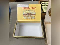 Various cigar/tobacco boxes.