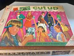 9 Board Games. Not sure they are complete sets.