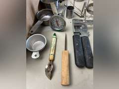 Kitchen gadgets.