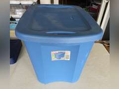 18 Gallon tote with small totes