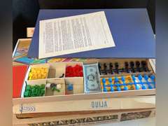 9 Board Games. Not sure they are complete sets.