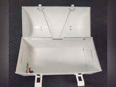 White Aladdin lunch box
