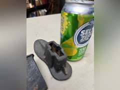Child’s size shoe last form and cast iron wedge