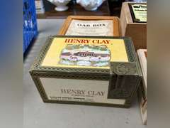 Various cigar/tobacco boxes.