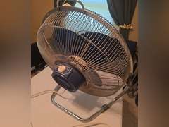 Lakewood floor fan, approx. 20in