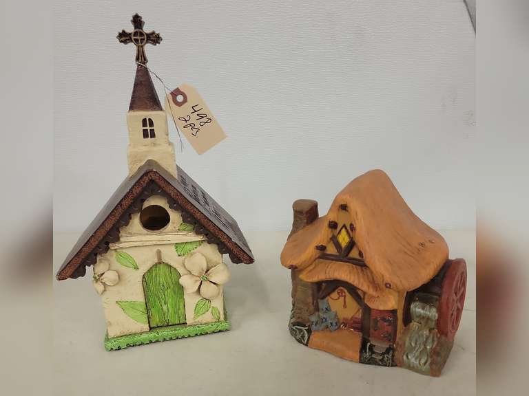 Ceramic Cottage and Bird House "Church" Northern Kentucky Auction, LLC