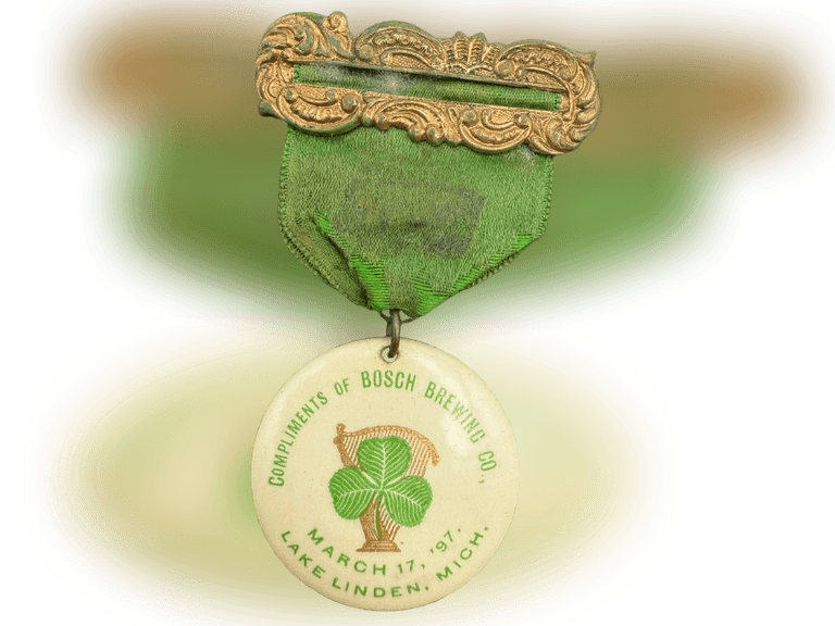 SCARCE- Bosch Brewing Company- pre-Prohibition celluloid shamrock souvenir- Lake Linden, Michigan