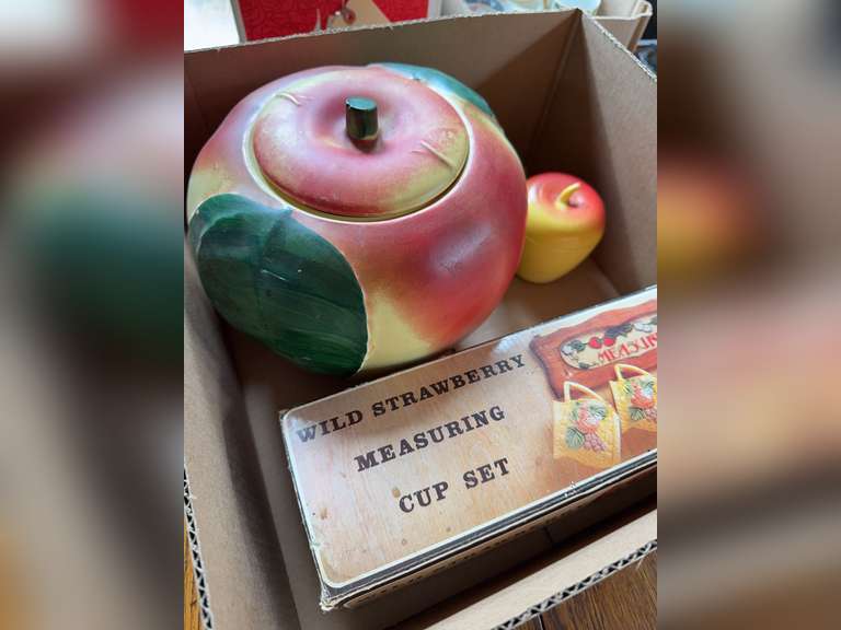 Kitchen ware