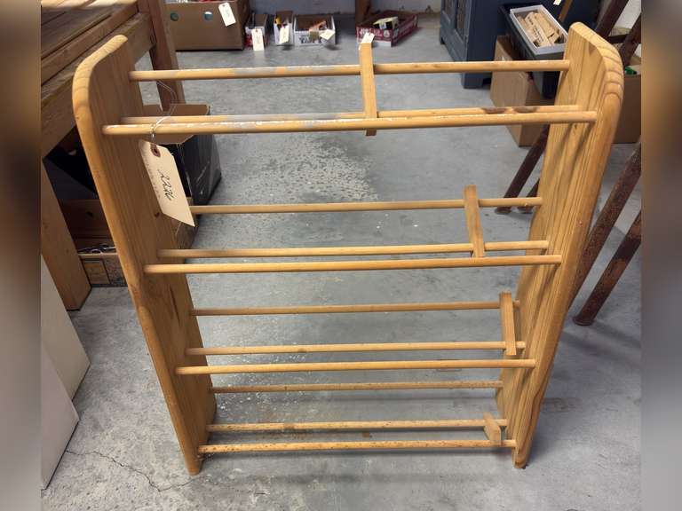 CD storage rack - Northern Kentucky Auction, LLC