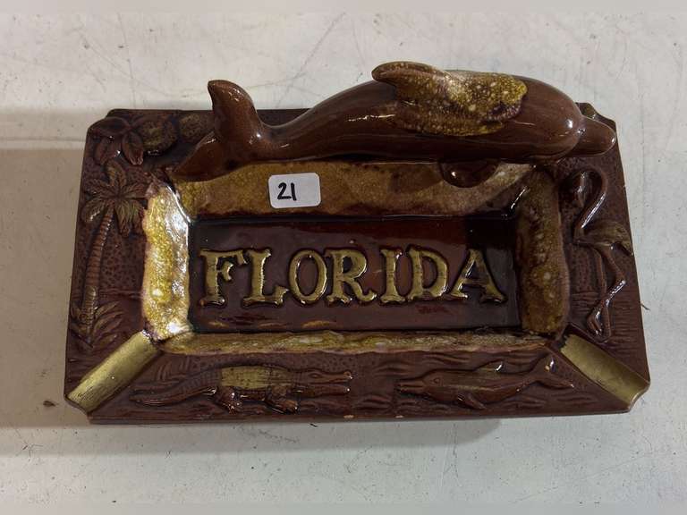 Vintage Florida souvenir ashtray