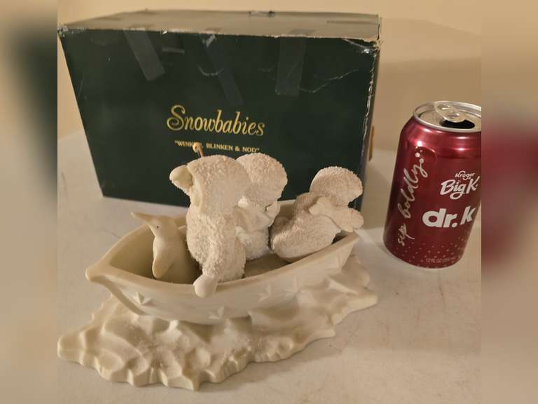 Snowbabies "Winken, Blinken & Nod" with original box