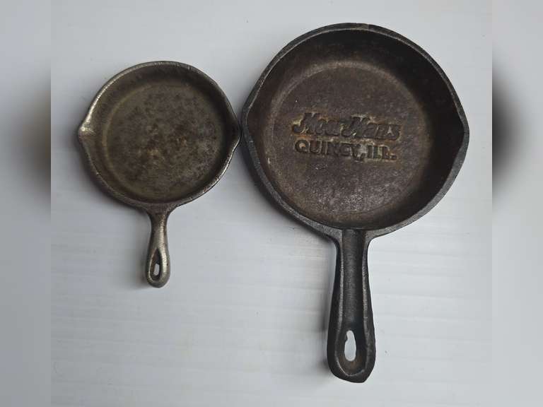 2 Iron Advertising Skillets, Mount Penn Stoves, Reading, PA & Moorman's