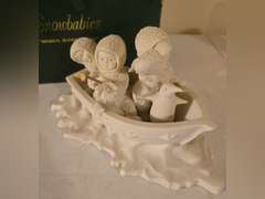 Snowbabies "Winken, Blinken & Nod" with original box