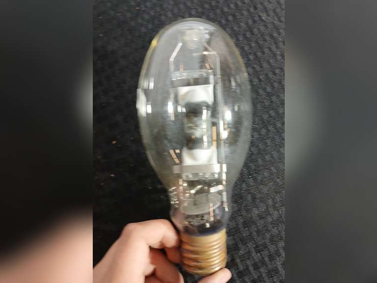Multi-Vapor Metal Halide Lamp Bulb
