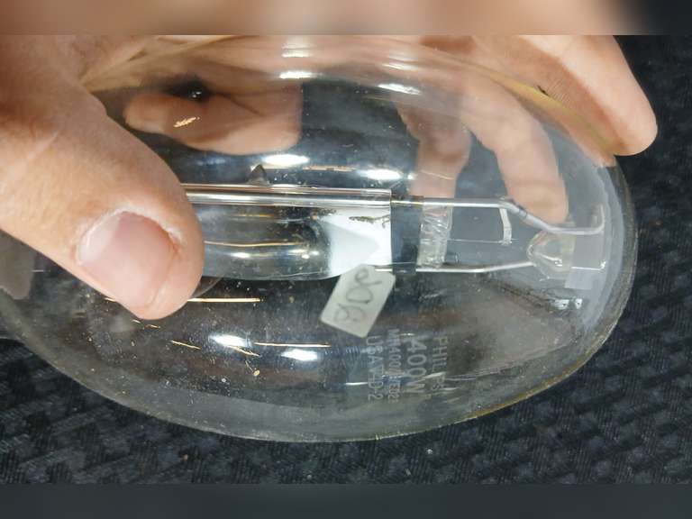 Multi-Vapor Metal Halide Lamp Bulb