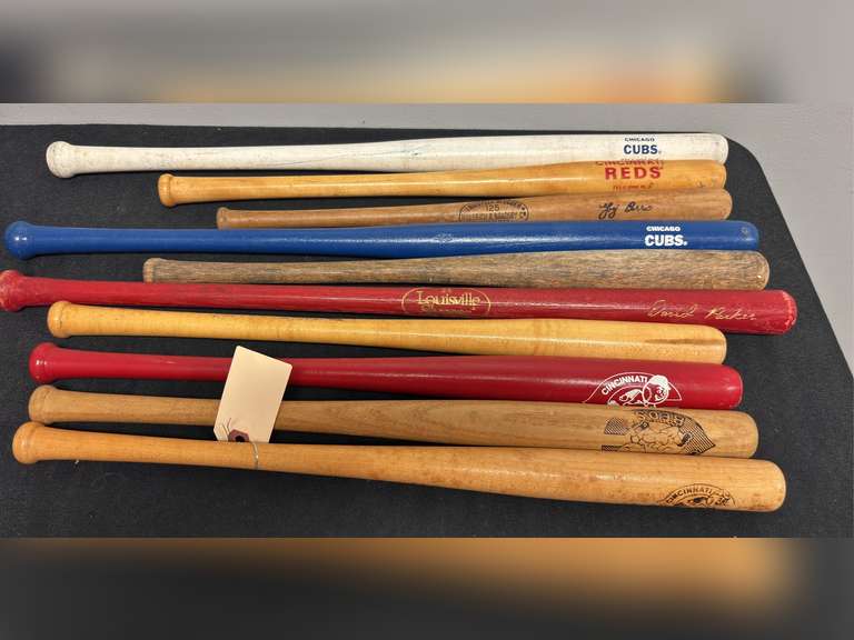 Mini Baseball Bats Including Reds Dave Parker