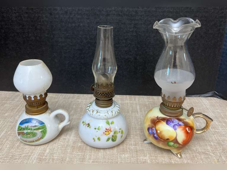 Mini oil lamps - 5.5” and 2 @ 7.5”’s.