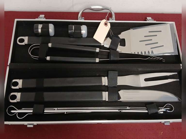 New Grill Set in Case