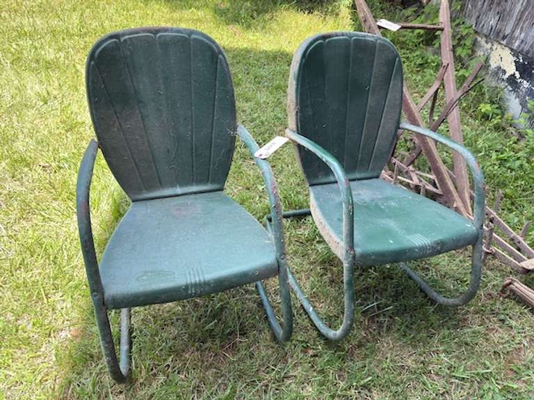 Estate in Williamstown Ky. Furniture, Appliances, Cast Iron, Tools, and much more