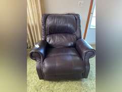 Estate in Williamstown Ky. Furniture, Appliances, Cast Iron, Tools, and much more