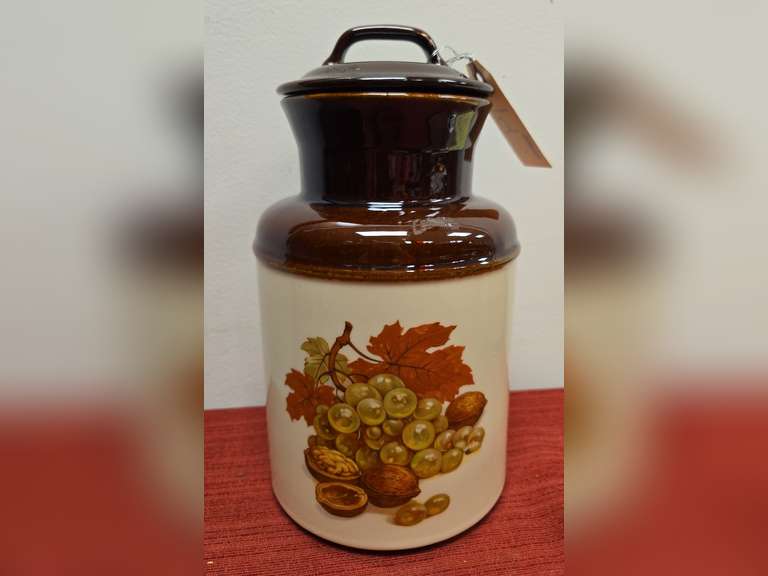McCoy 8.5" Canister Tea Coffee Cookie Jar Milk Can Fruit Harvest Festival #252