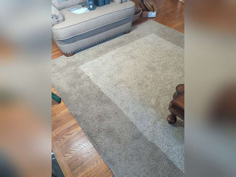 Square area rug - 94 in by 130 in - second-day pickup only - Northern ...