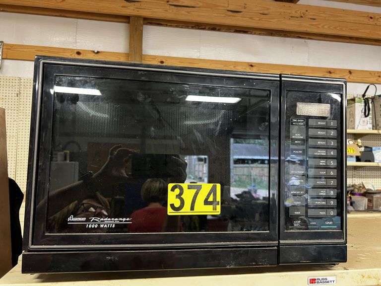Amana 1000 watt microwave Nutt Auction