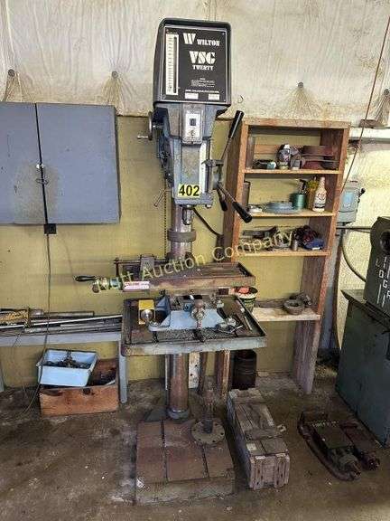 Wilton 2025 20in variable speed gear drill press Includes vise, multiple chucks & manual. 3 Phase, Sr# 433253