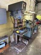 Wilton 2025 20in variable speed gear drill press Includes vise, multiple chucks & manual. 3 Phase, Sr# 433253