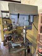 Wilton 2025 20in variable speed gear drill press Includes vise, multiple chucks & manual. 3 Phase, Sr# 433253