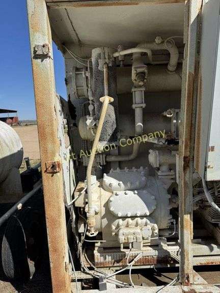 Portable refrigeration box - condition unknown