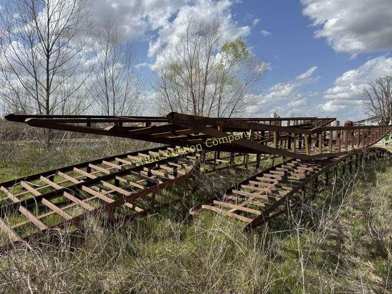 4 Pivot bridges (3) 40' & (1) 50'