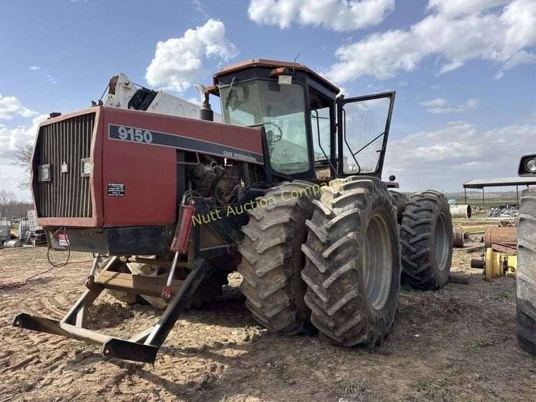Case international 9150 tractor NO XMSN, CONDITION UNKNOWN