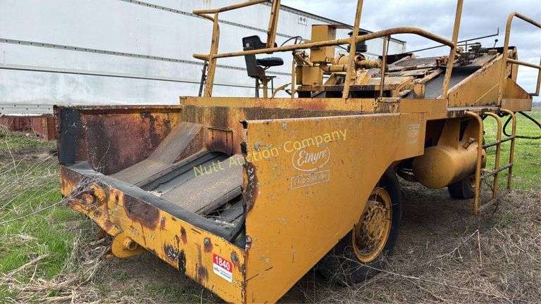 Eaton Asphalt Paver, Conveyor System NOT RUNNING 1,596 hours showing