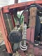 Allis Chalmers 7050. For parts to repair. Condition unknown.