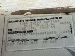 Ford Flatbed Truck - NON RUNNING - NO TITLE