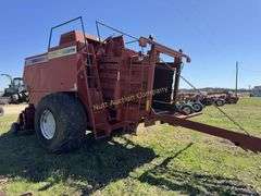 Hesston 4910 Big Square Baler SR# HN91317 with monitor
