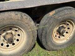 West Wind Gooseneck Trailer, Dual Axle, Fold-up Tandem Axle, NO TITLE SR# 4MRCH2027SP005205
