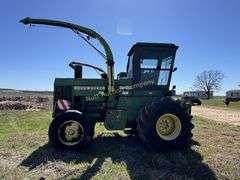 John Deere 5830 Forage Harvester - NON RUNNING SR# E05830X810359