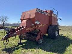 Hesston 4910 Big Square Baler SR# HN91317 with monitor