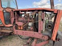 Allis Chalmers 7050. For parts to repair. Condition unknown.