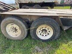 West Wind Gooseneck Trailer, Dual Axle, Fold-up Tandem Axle, NO TITLE SR# 4MRCH2027SP005205