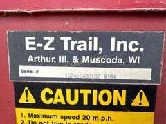 E-Z Trail 3400 Grain Cart, 400 Bushel Capacity, 12