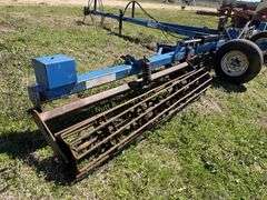 DMI 28' hydraulic fold Crumbler