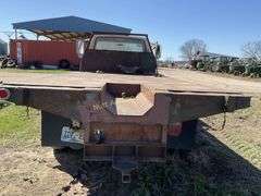 Ford Flatbed Truck - NON RUNNING - NO TITLE
