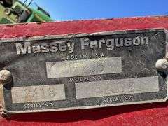 Massey-Ferguson 383 Tractor with MF 236 Loader. 3126 hours showing. NO BRAKES. Massey-Ferguson NO BUCKET. MF 383 Tractor, fea