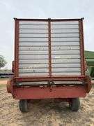 H & S  HS614 18' Forage Wagon Rear unload hydraulic drive, tandem rear axle, Sr# 79590, 28,000 lb. capacity