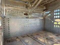1992 Barrett 48' Aluminum Livestock Trailer WITH TITLE Vin 1B9L48209N1014422